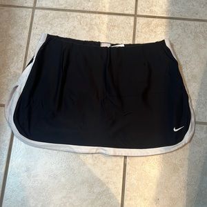 Nike tennis skirt black